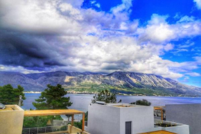 2 bed apt big balcony sea view